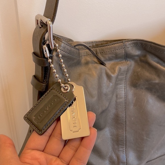 Coach Vintage Messenger Bag - Picture 3 of 7